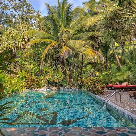 Abezza Resort And Adventure Spa Maskall Экстерьер фото